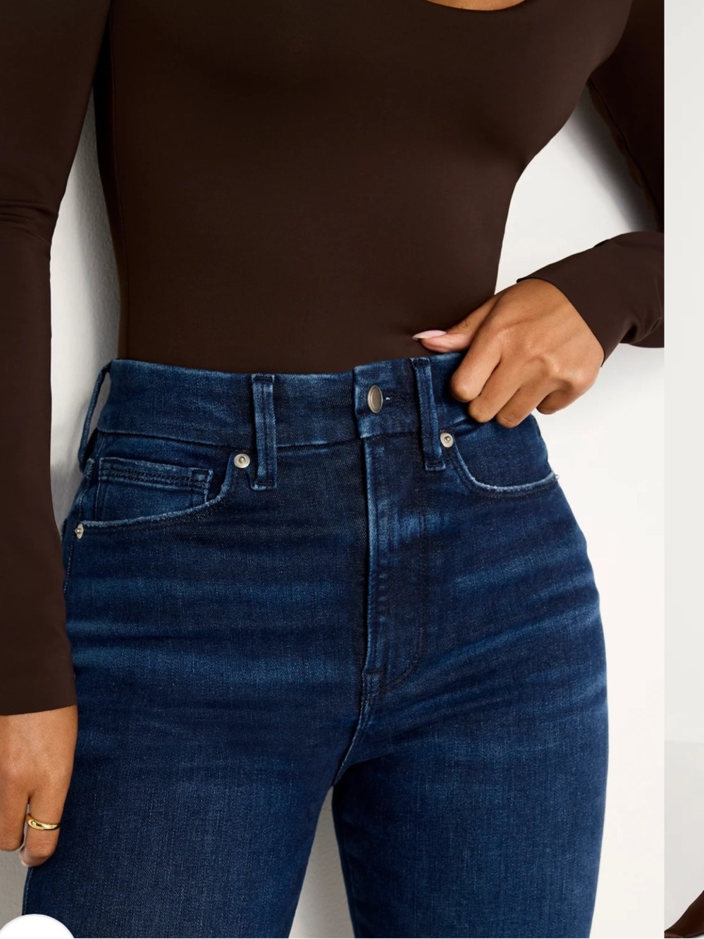 Good American Good Curve ultra high rise straight leg Jean size 6-12 - Picture 5 of 11